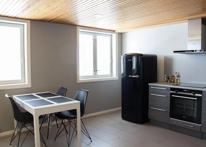 Viehaettaevaellae Puutaloalueella Appartamento Uusikaupunki